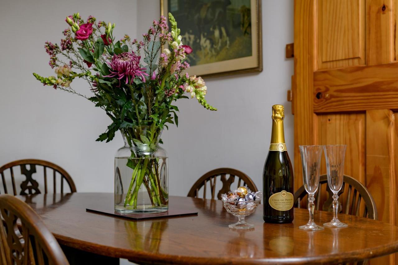 Luccombe Farm Holiday Cottages Milton Abbas Esterno foto