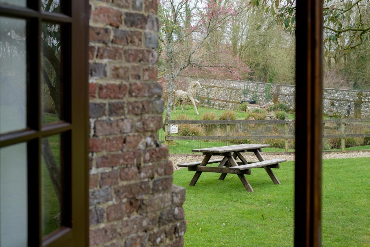 Luccombe Farm Holiday Cottages Milton Abbas Esterno foto